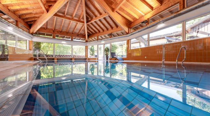 Wellness Schwimmbad